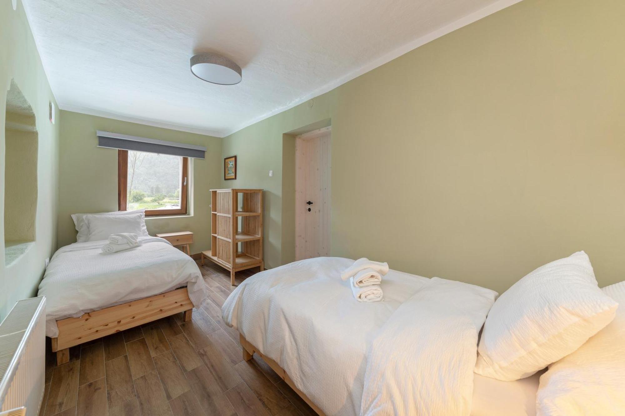 Farmhouse Chalet Apartments Bohinjska Bistrica ภายนอก รูปภาพ